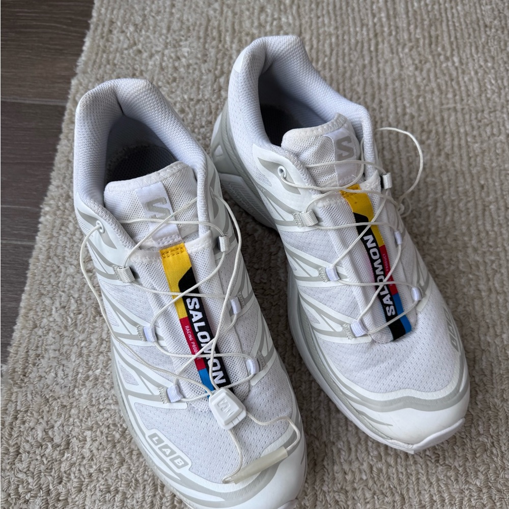 Salomon XT-6 in white with multicolor tongue stripe - Picture 2 of 5